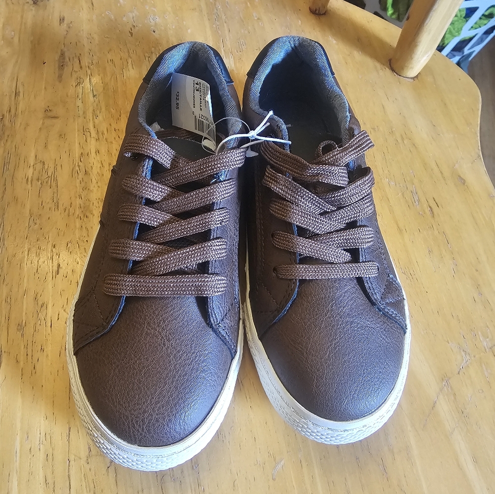 Children's Place Boys Size 13 Brown Dress Shoes